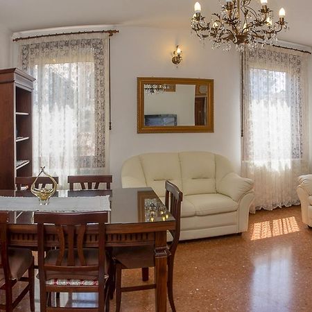 Casa San Giovanni E Paolo Венеция Экстерьер фото